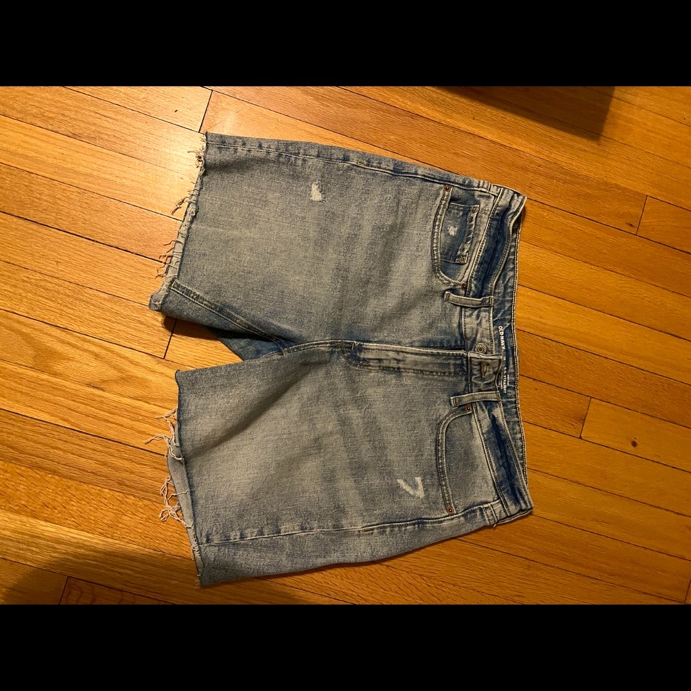 Old navy boyfriend denim shorts